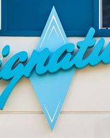 Signature Anaheim Maingate