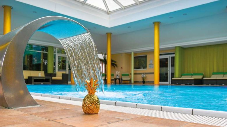 <b>Best Western Plus Parkhotel & Spa Pool</b>. Images powered by <a href="https://iceportal.shijigroup.com/" title="IcePortal" target="_blank">IcePortal</a>.