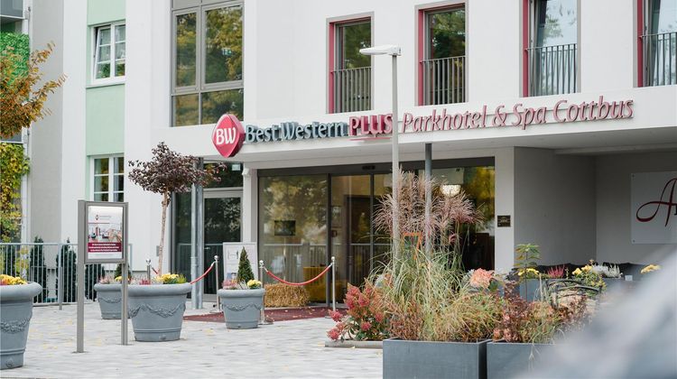 Best Western Plus Parkhotel & Spa Exterior