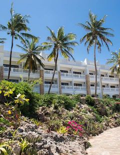 PrideInn Paradise Beach Hotel