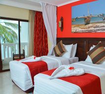 PrideInn Paradise Beach Hotel Room