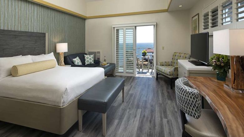 <b>Inn at the Cove Room</b>. Images powered by <a href="https://iceportal.shijigroup.com/" title="IcePortal" target="_blank">IcePortal</a>.