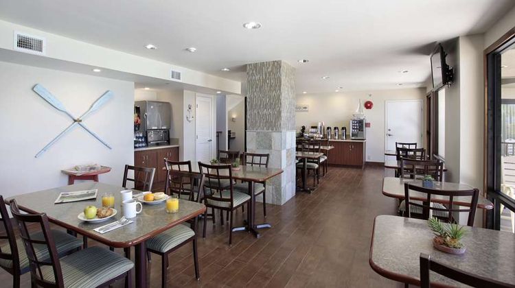 Inn at the Cove Restaurant