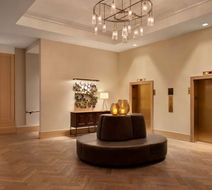 The Harpeth Downtown, Curio Collection Lobby