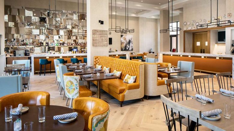 <b>Canopy by Hilton Charlotte Southpark Restaurant</b>. Images powered by <a href="https://iceportal.shijigroup.com/" title="IcePortal" target="_blank">IcePortal</a>.