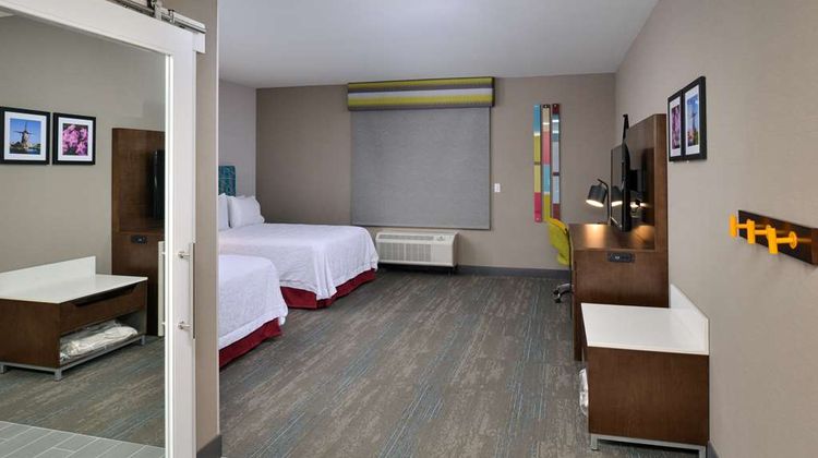 Hampton Inn & Suites Adrian Room