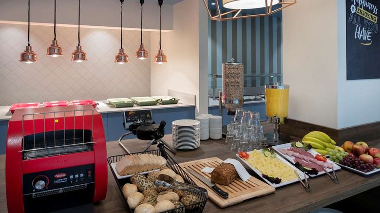 <b>Hampton by Hilton Kaiserslautern Restaurant</b>. Images powered by <a href="https://iceportal.shijigroup.com/" title="IcePortal" target="_blank">IcePortal</a>.