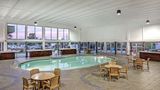 DoubleTree by Hilton Omaha Southwest Pool