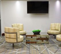 DoubleTree by Hilton Omaha Southwest Lobby
