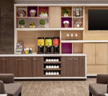 Home2 Suites by Hilton Glen Mills Lobby