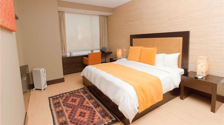 <b>HauSuites Santa Fe Room</b>. Images powered by <a href="https://iceportal.shijigroup.com/" title="IcePortal" target="_blank">IcePortal</a>.
