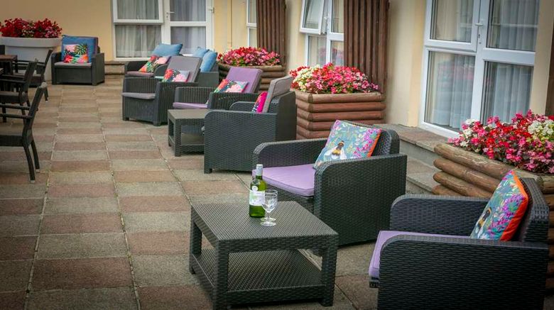 <b>The Monterey Hotel Sure Hotel Coll by BW Restaurant</b>. Images powered by <a href="https://iceportal.shijigroup.com/" title="IcePortal" target="_blank">IcePortal</a>.