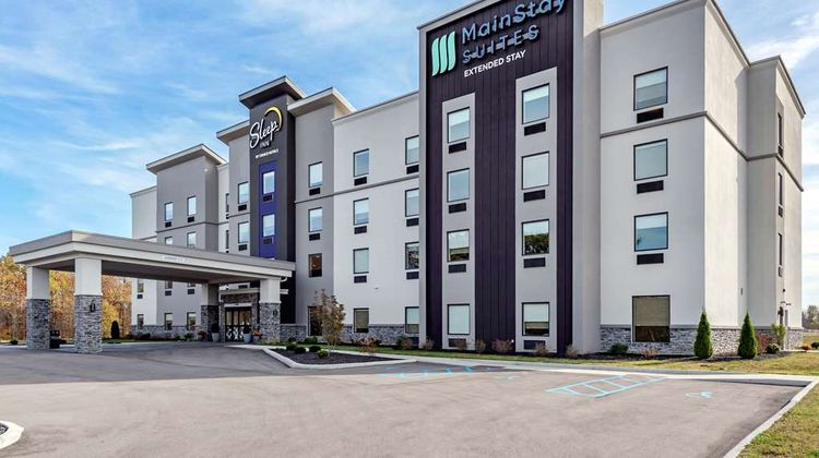 MainStay Suites Newberry-Crane Exterior
