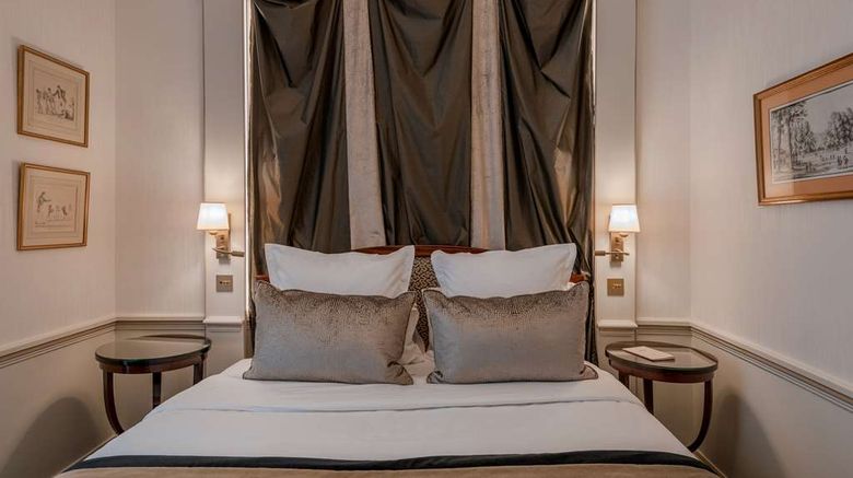 <b>Hotel Napoleon Room</b>. Images powered by <a href="https://iceportal.shijigroup.com/" title="IcePortal" target="_blank">IcePortal</a>.