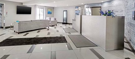 Best Western Morton Lobby