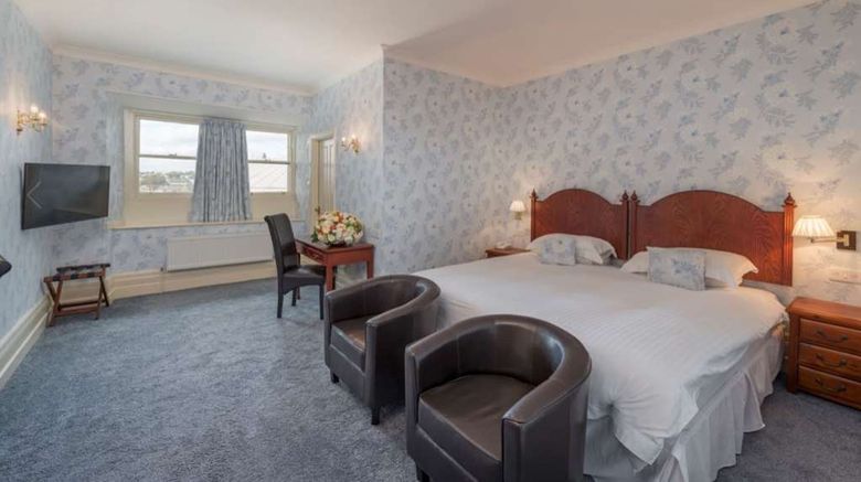<b>Duke of Cornwall Hotel Room</b>. Images powered by <a href="https://iceportal.shijigroup.com/" title="IcePortal" target="_blank">IcePortal</a>.