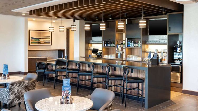 Hyatt Place Flint/Grand Blanc Lobby