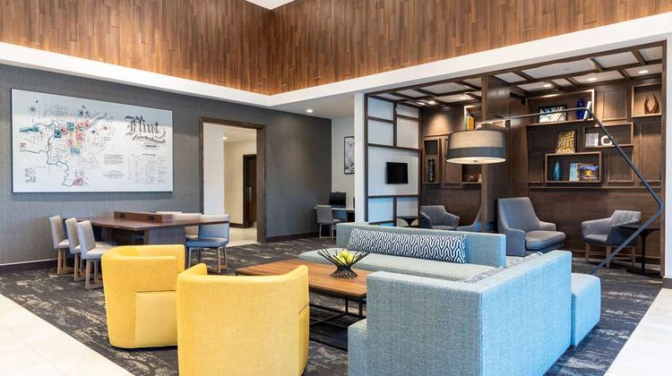 Hyatt Place Flint/Grand Blanc Lobby