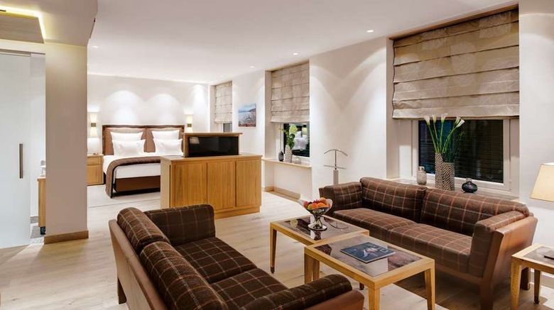 <b>Hotel Excelsior Room</b>. Images powered by <a href="https://iceportal.shijigroup.com/" title="IcePortal" target="_blank">IcePortal</a>.