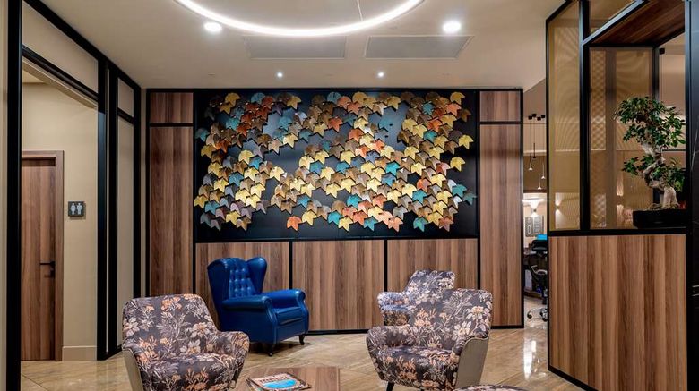 <b>DoubleTree by Hilton Brescia Lobby</b>. Images powered by <a href="https://iceportal.shijigroup.com/" title="IcePortal" target="_blank">IcePortal</a>.