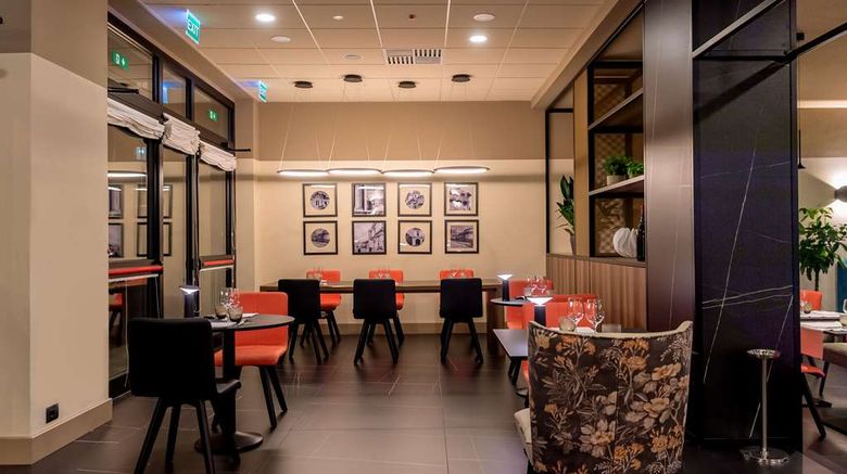 <b>DoubleTree by Hilton Brescia Restaurant</b>. Images powered by <a href="https://iceportal.shijigroup.com/" title="IcePortal" target="_blank">IcePortal</a>.