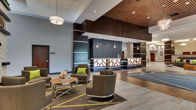 Drury Plaza Hotel Dallas Richardson Lobby