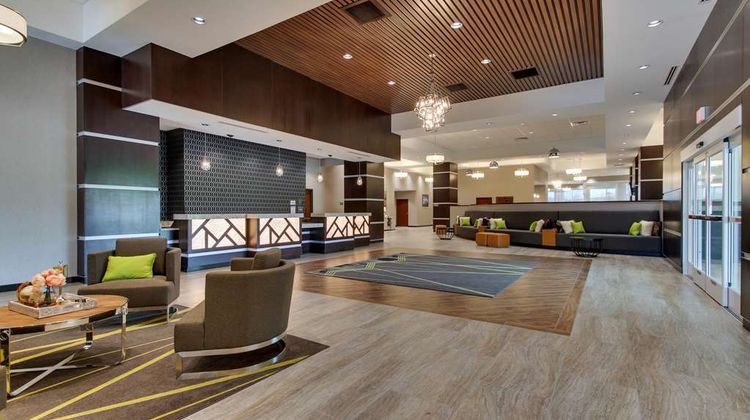 Drury Plaza Hotel Dallas Richardson Lobby