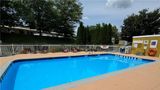 Super 8 by Wyndham New Cumberland Pool