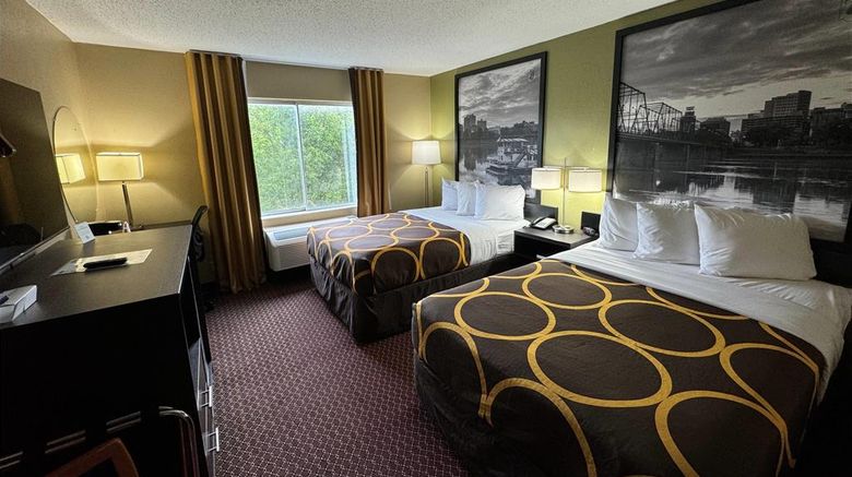 <b>Super 8 by Wyndham New Cumberland Room</b>. Images powered by <a href="https://iceportal.shijigroup.com/" title="IcePortal" target="_blank">IcePortal</a>.