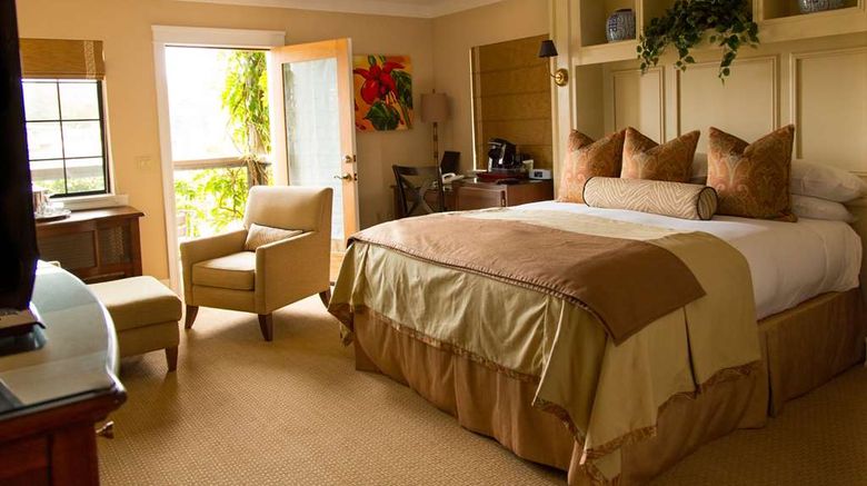 <b>Napa River Inn Room</b>. Images powered by <a href="https://iceportal.shijigroup.com/" title="IcePortal" target="_blank">IcePortal</a>.