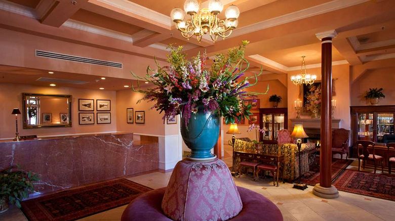 <b>Napa River Inn Lobby</b>. Images powered by <a href="https://iceportal.shijigroup.com/" title="IcePortal" target="_blank">IcePortal</a>.