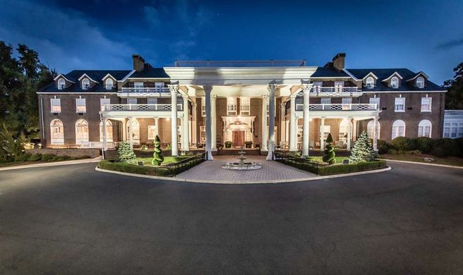 The Mimslyn Inn Exterior