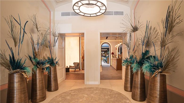 <b>Radisson Collection Hotel, Basilica Lobby</b>. Images powered by <a href="https://iceportal.shijigroup.com/" title="IcePortal" target="_blank">IcePortal</a>.