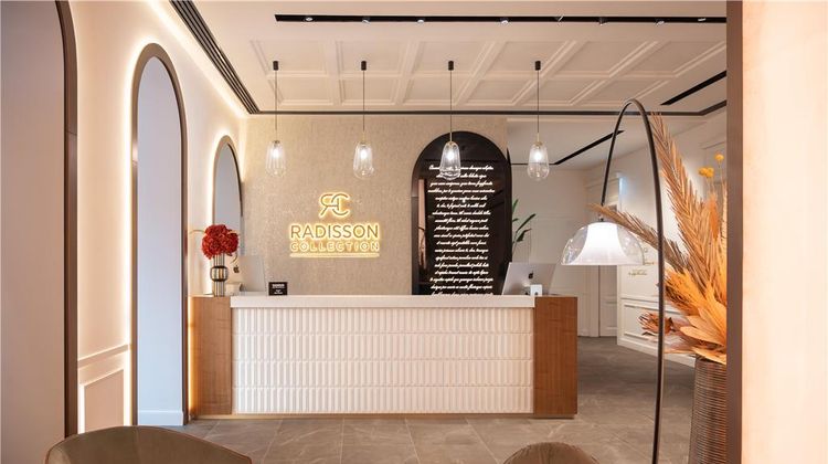 Radisson Collection Hotel, Basilica Lobby