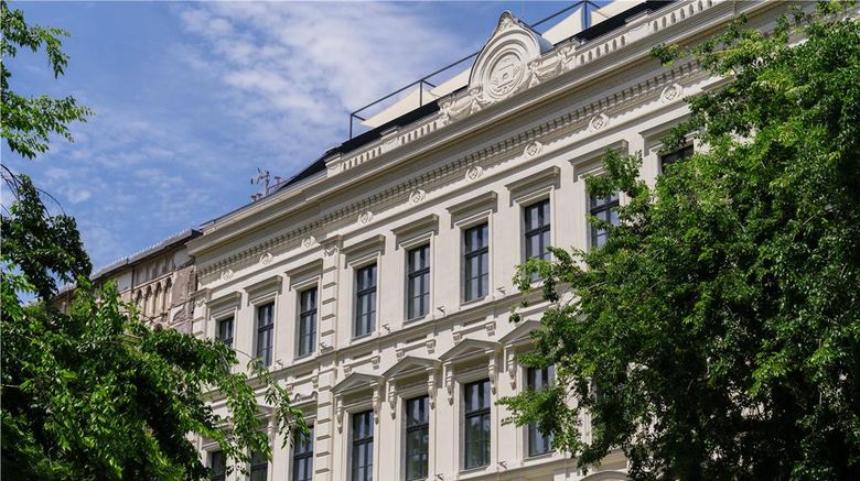 Radisson Collection Hotel, Basilica Exterior. Images powered by <a href="https://iceportal.shijigroup.com" target="_blank" rel="noopener">Ice Portal</a>.