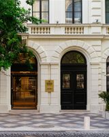 Radisson Collection Hotel, Basilica