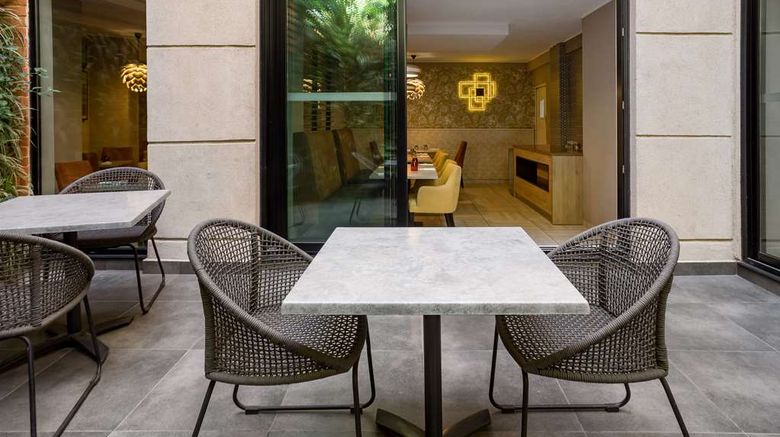 <b>Radisson Serviced Apartments City Center Restaurant</b>. Images powered by <a href="https://iceportal.shijigroup.com/" title="IcePortal" target="_blank">IcePortal</a>.