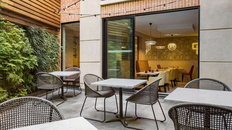 <b>Radisson Serviced Apartments City Center Restaurant</b>. Images powered by <a href="https://iceportal.shijigroup.com/" title="IcePortal" target="_blank">IcePortal</a>.