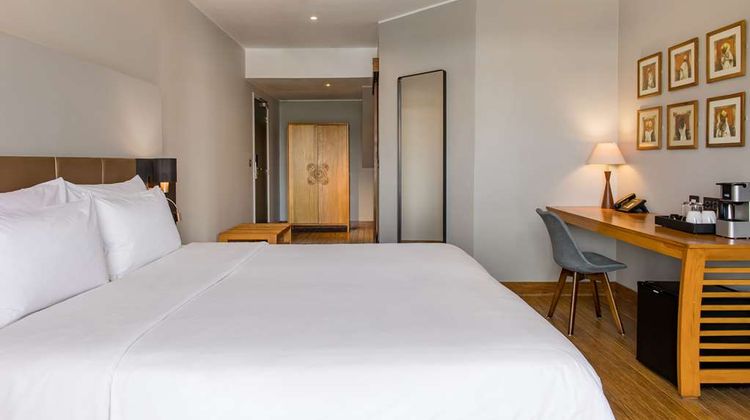 Radisson Hotel Tamboho Waterfront Antana Room