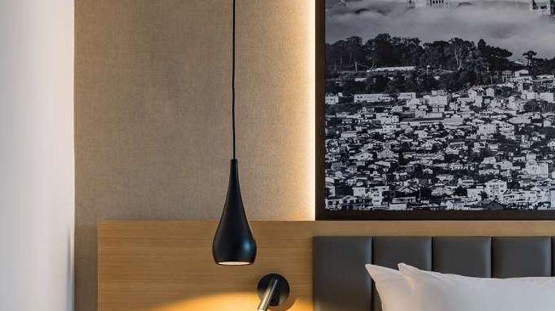 <b>Radisson Blu Antananarivo Waterfront Suite</b>. Images powered by <a href="https://iceportal.shijigroup.com/" title="IcePortal" target="_blank">IcePortal</a>.