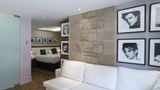 <b>Le Monde Hotel Suite</b>. Images powered by <a href="https://iceportal.shijigroup.com/" title="IcePortal" target="_blank">IcePortal</a>.