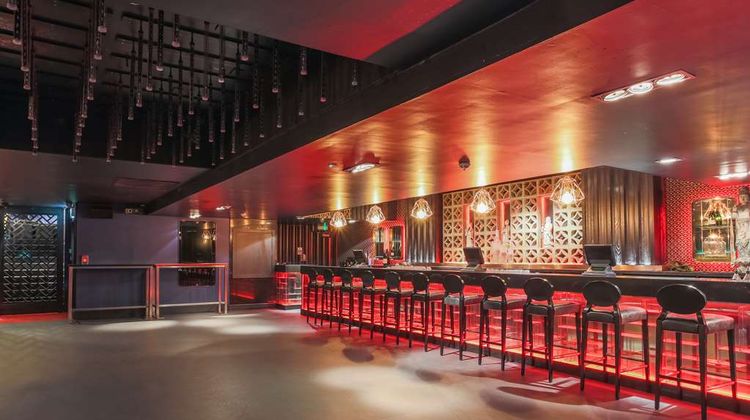 Le Monde Hotel Restaurant