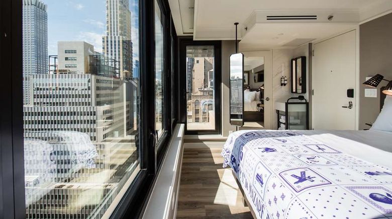 <b>Pestana Park Avenue Room</b>. Images powered by <a href="https://iceportal.shijigroup.com/" title="IcePortal" target="_blank">IcePortal</a>.