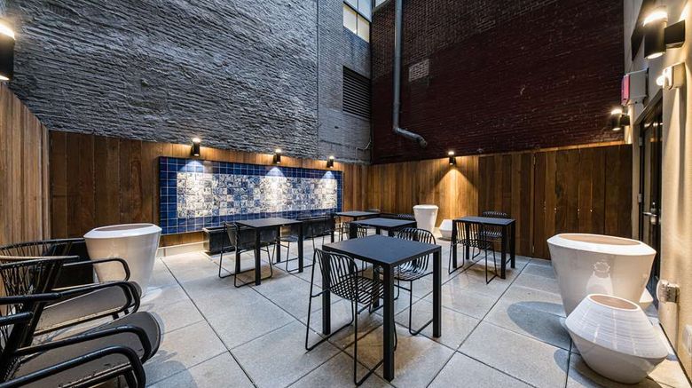 <b>Pestana Park Avenue Restaurant</b>. Images powered by <a href="https://iceportal.shijigroup.com/" title="IcePortal" target="_blank">IcePortal</a>.