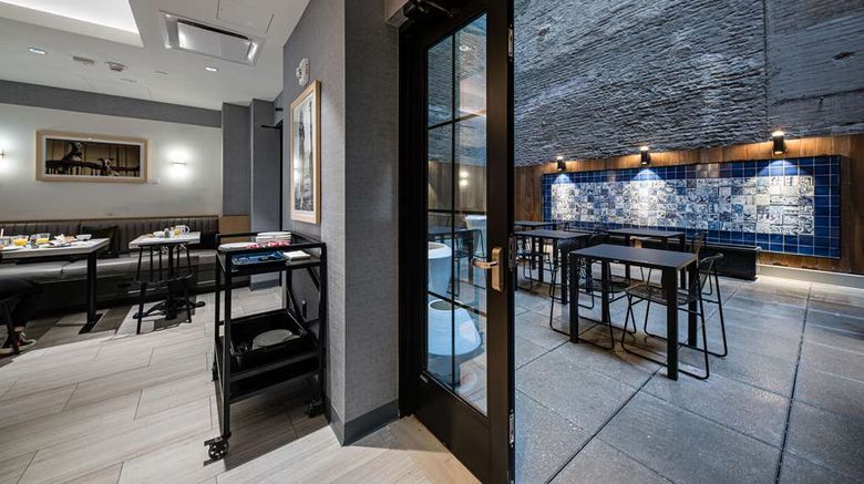 <b>Pestana Park Avenue Restaurant</b>. Images powered by <a href="https://iceportal.shijigroup.com/" title="IcePortal" target="_blank">IcePortal</a>.
