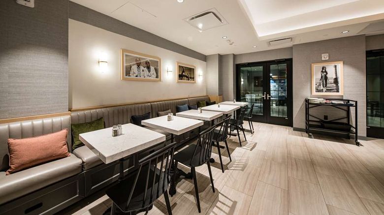 <b>Pestana Park Avenue Restaurant</b>. Images powered by <a href="https://iceportal.shijigroup.com/" title="IcePortal" target="_blank">IcePortal</a>.