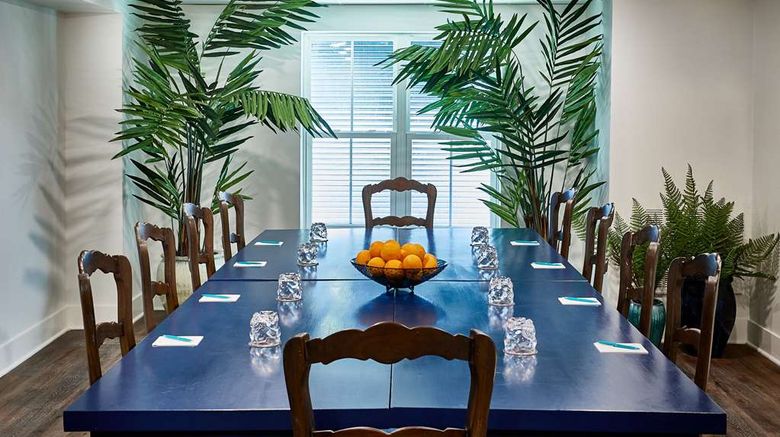 <b>Hotel Simone Room</b>. Images powered by <a href="https://iceportal.shijigroup.com/" title="IcePortal" target="_blank">IcePortal</a>.