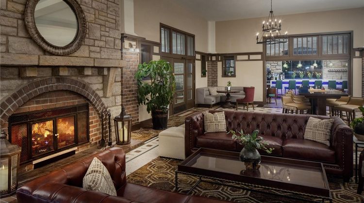 Elms Hotel & Spa Lobby