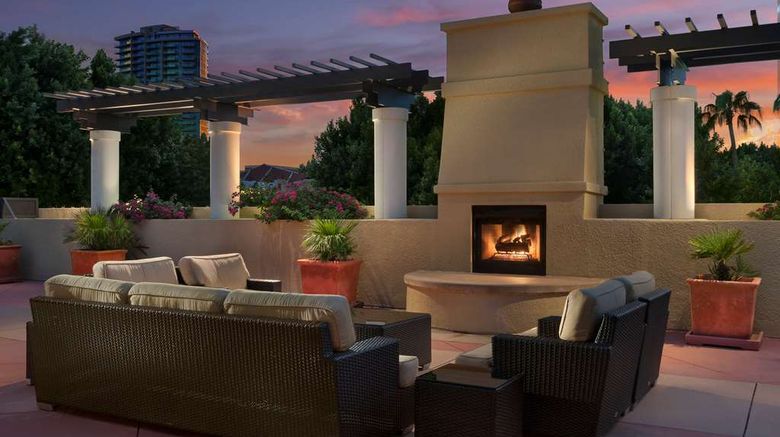 <b>Tempe Mission Palms Hotel Recreation</b>. Images powered by <a href="https://iceportal.shijigroup.com/" title="IcePortal" target="_blank">IcePortal</a>.