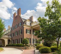 The Carolina Inn Exterior